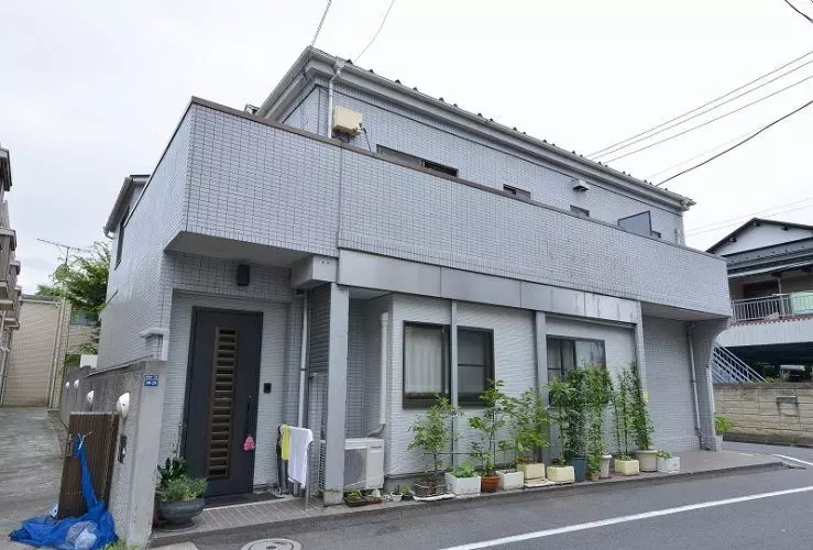 Quang cảnh bên ngoài của ngôi nhà chung ở Nakaitabashi