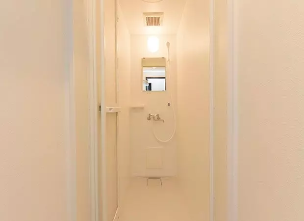 631_Shinakano IV_Shower room