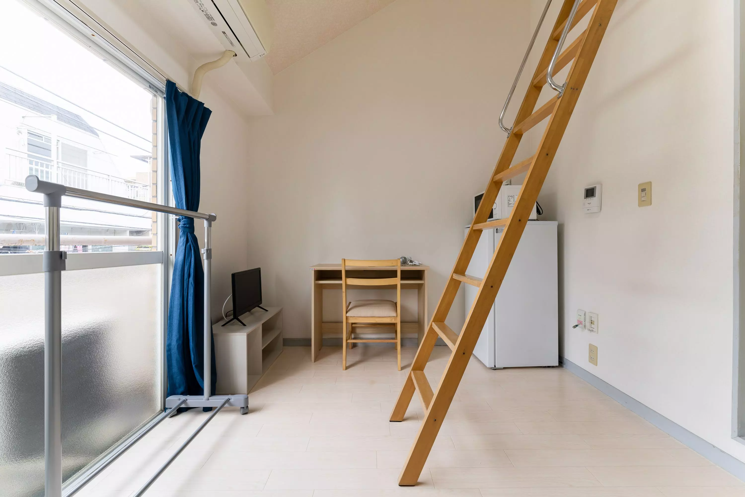 AP263 Rose Garden Takaei 112th Building 218 0