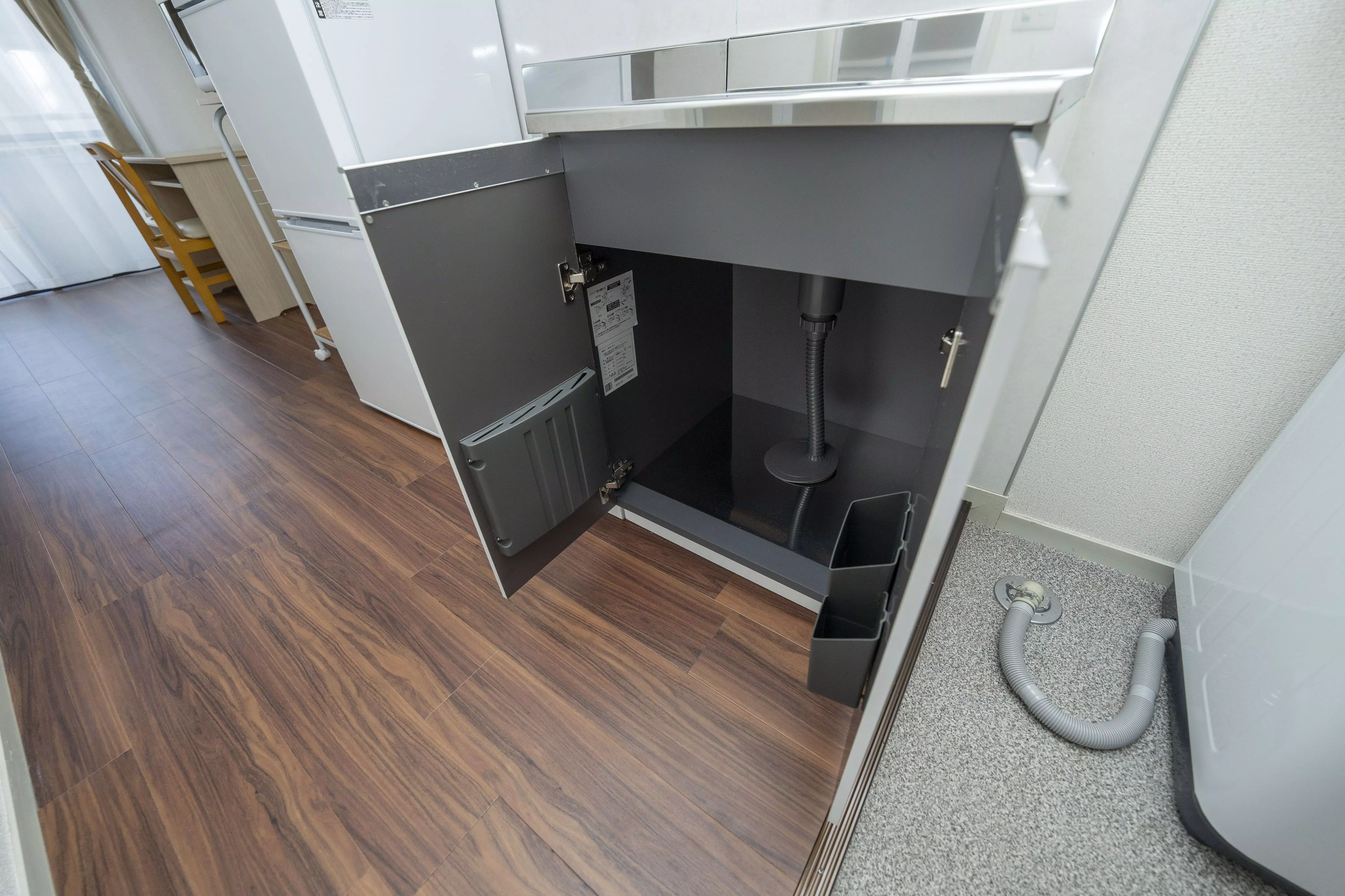 AP323 AND Building 405 4