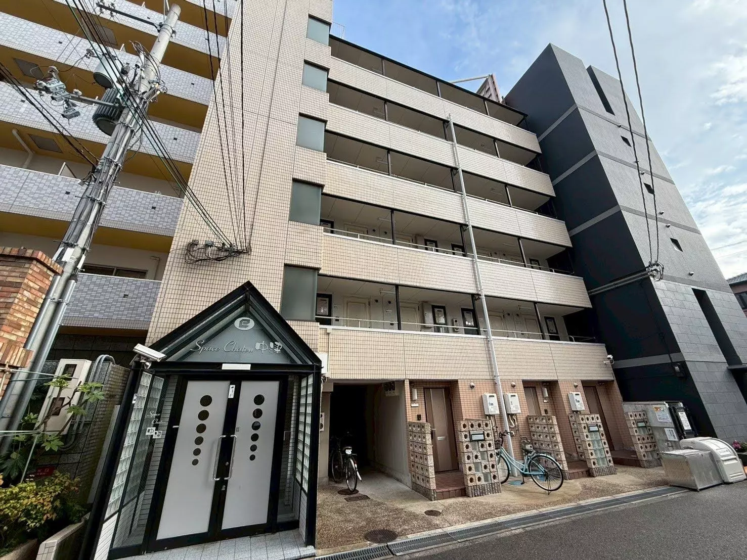 AP501 Space Chateau Nakatsu 303